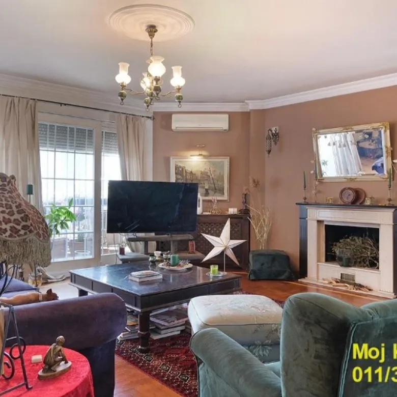 Stan Prodaja Beograd Cvetni Trg 176 m2