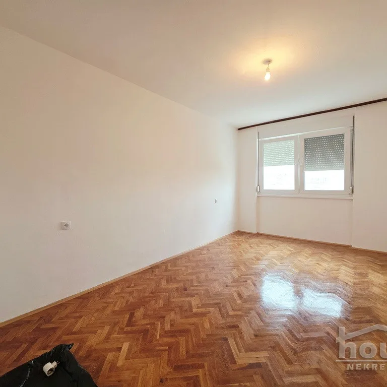 Stan Prodaja Novi Sad Cara Dušana 43 m2