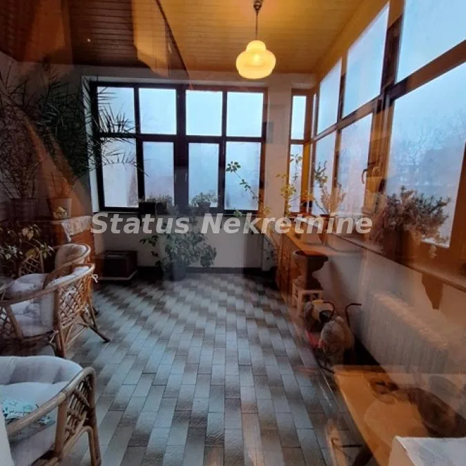 Trosoban stan na prodaju, Centar, Novi Sad, 93m², 267.800 €