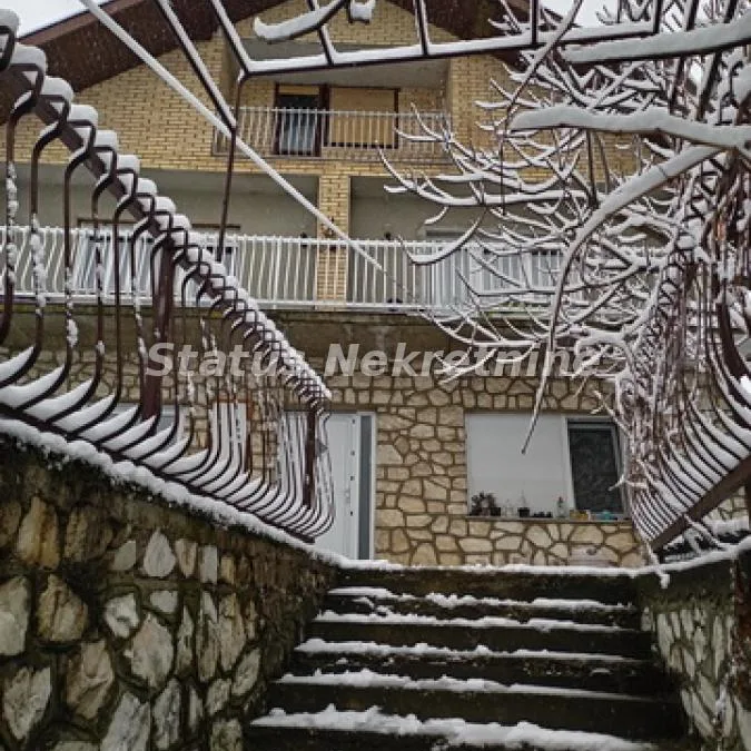 Kuća Prodaja Beočin Rakovac 210 m2