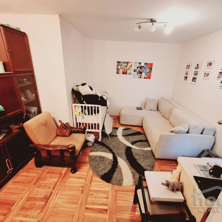 Troiposoban stan na prodaju, Bulevar Oslobođenja, Novi Sad, 80m², 5. sprat, 208.000 €