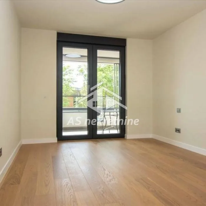 Stan Izdavanje Beograd Blok 65 56 m2