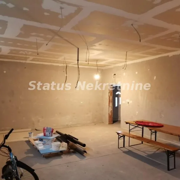 Kuća Prodaja Vrdnik  860 m2