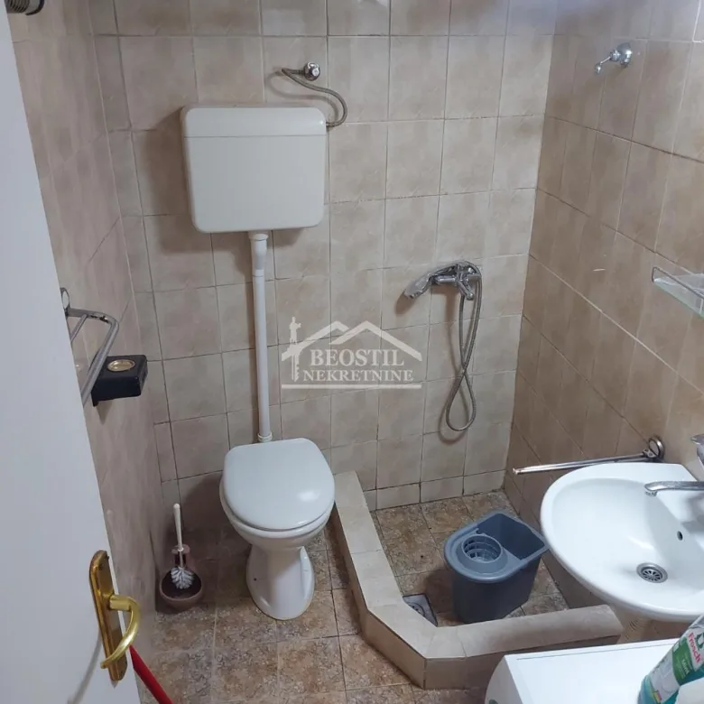 Stan Prodaja Beograd Đeram Pijaca 24 m2