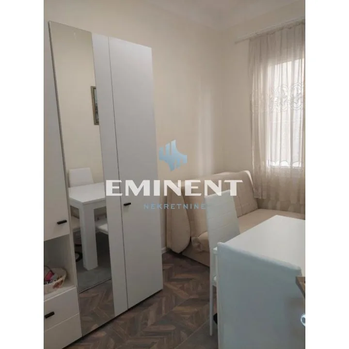 Stan Izdavanje Beograd Centar (Čukarica) 30 m2