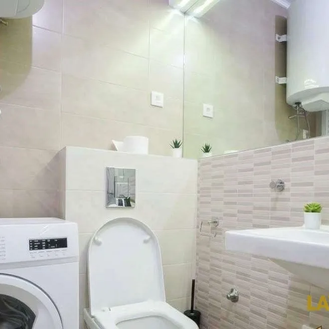 Stan Izdavanje Novi Sad  42 m2