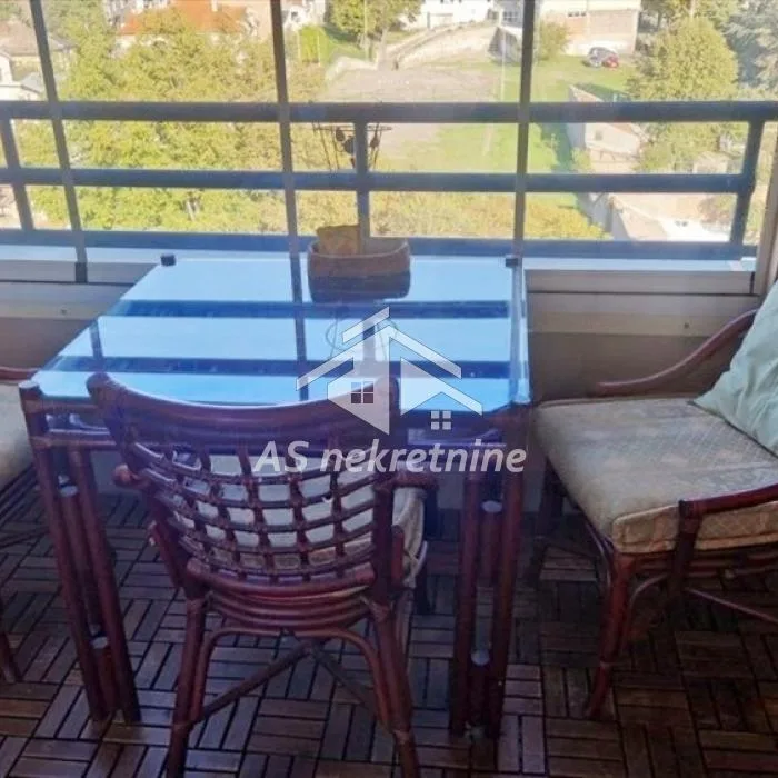 Četvorosoban stan za izdavanje, Denkova Bašta, Beograd, 98m², 1.000 €/mes