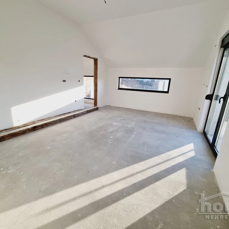 Kuća na prodaju, Sremska Kamenica, Novi Sad, 271m², 455.000 €