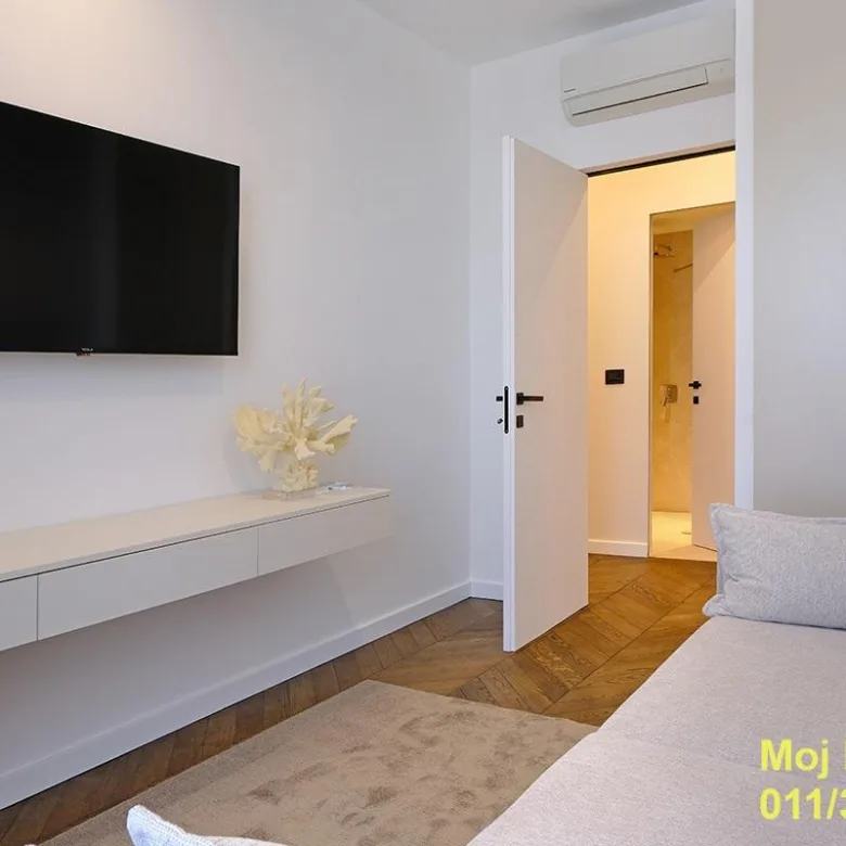 Trosoban stan na prodaju, Centar, Beograd, 82m², 435.000 €