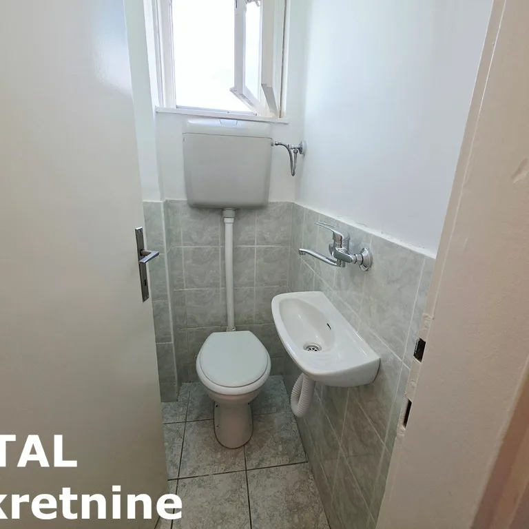 Dvoiposoban stan na prodaju, Kej, Novi Sad, 68m², 4. sprat, 205.000 €