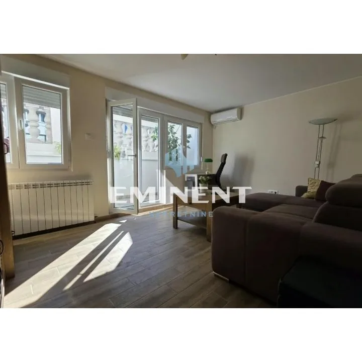 Stan Prodaja Beograd Centar (Čukarica) 61 m2