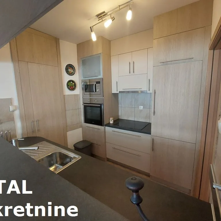 Trosoban stan na prodaju, Podbara, Novi Sad, 88m², 196.000 €