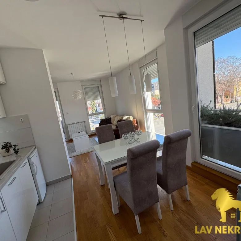 Stan Izdavanje Novi Sad  35 m2