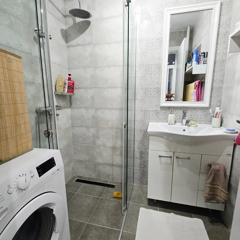 Trosoban stan na prodaju, Bulevar Oslobođenja, Novi Sad, 76m², 8. sprat, 205.000 €