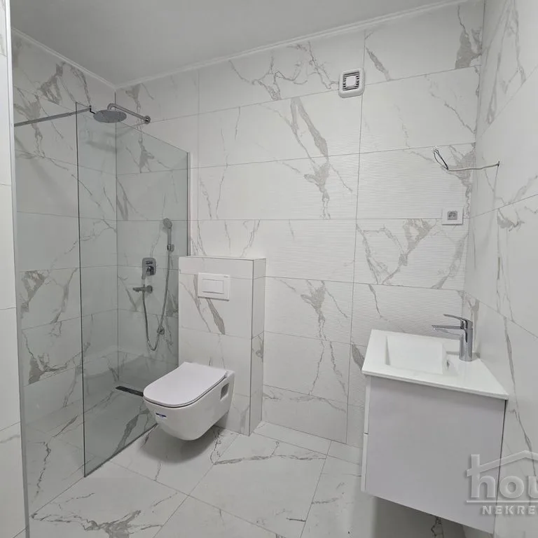 Četvorosoban stan na prodaju, Telep, Novi Sad, 87m², 1. sprat, 196.185 €