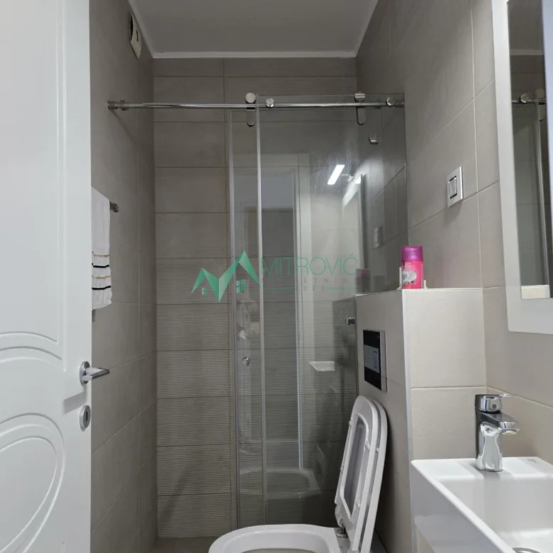 Troiposoban stan na prodaju, Sajmište, Novi Sad, 104m², 370.800 €
