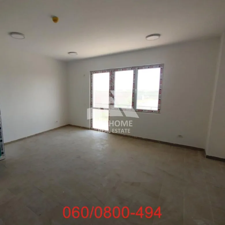 Lokal za izdavanje, Dobanovci, Beograd, 2318m², 16.200 €/mes