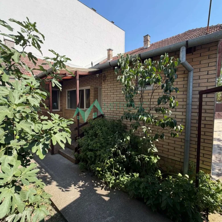 Kuća na prodaju, Novo Naselje, Novi Sad, 112m², 450.000 €