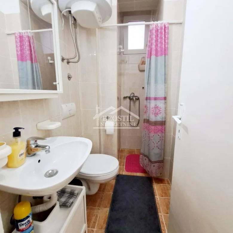 Jednoiposoban stan za izdavanje, Centar, Beograd, 24m², 450 €/mes