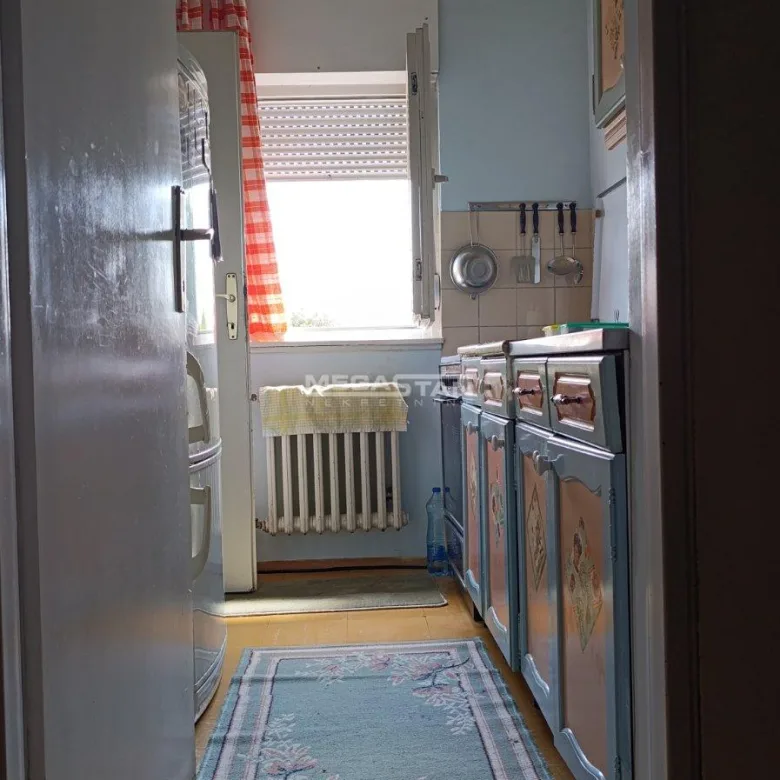 Trosoban stan na prodaju, Blok 71, Beograd, 85m², 280.000 €