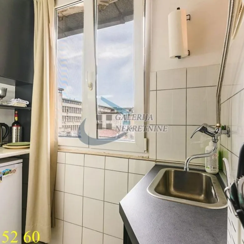 Stan Prodaja Beograd Studentski Trg 24 m2