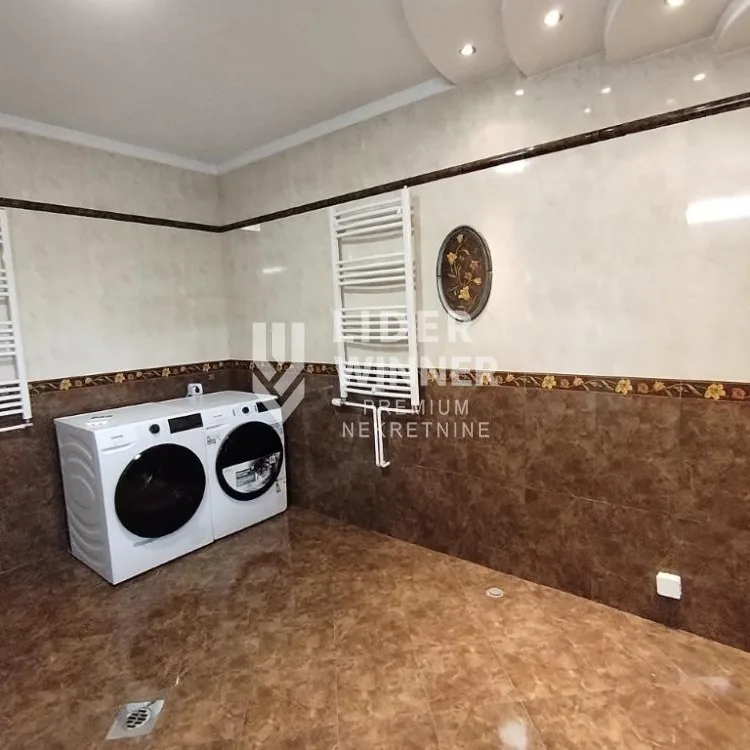 Kuća za izdavanje, Lekino Brdo, Beograd, 500m², 5.000 €/mes