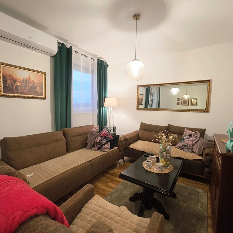Stan Prodaja Novi Sad  74 m2