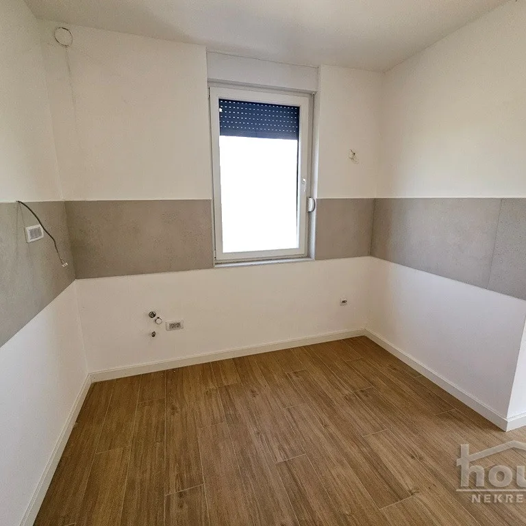Stan Prodaja Novi Sad  72 m2
