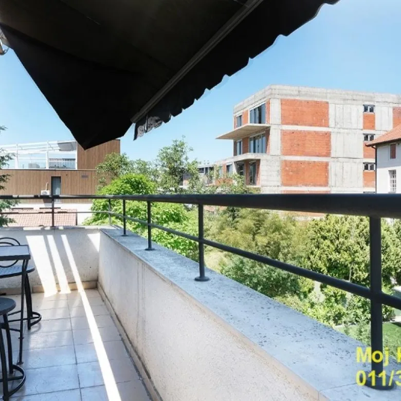 Četvorosoban stan na prodaju, Autokomanda, Beograd, 125m², 380.000 €