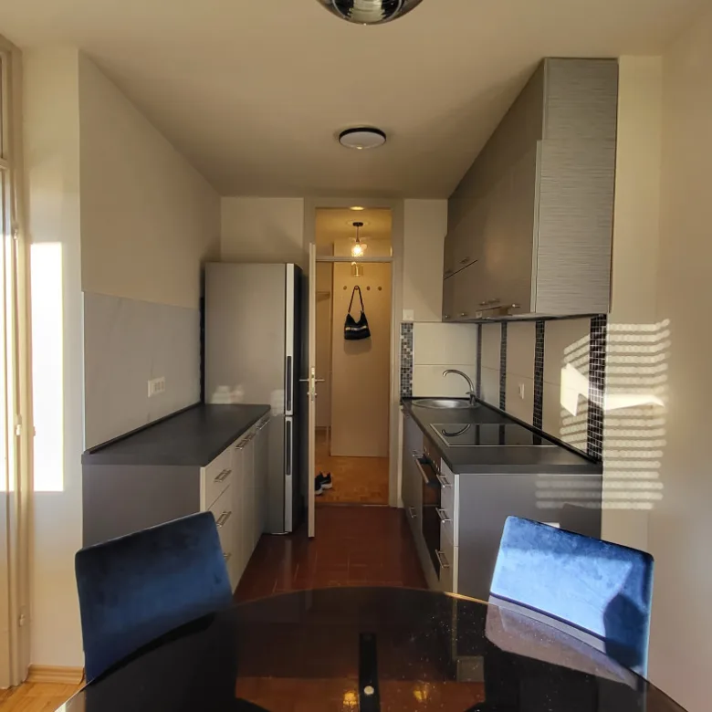 Stan Prodaja Novi Sad  56 m2