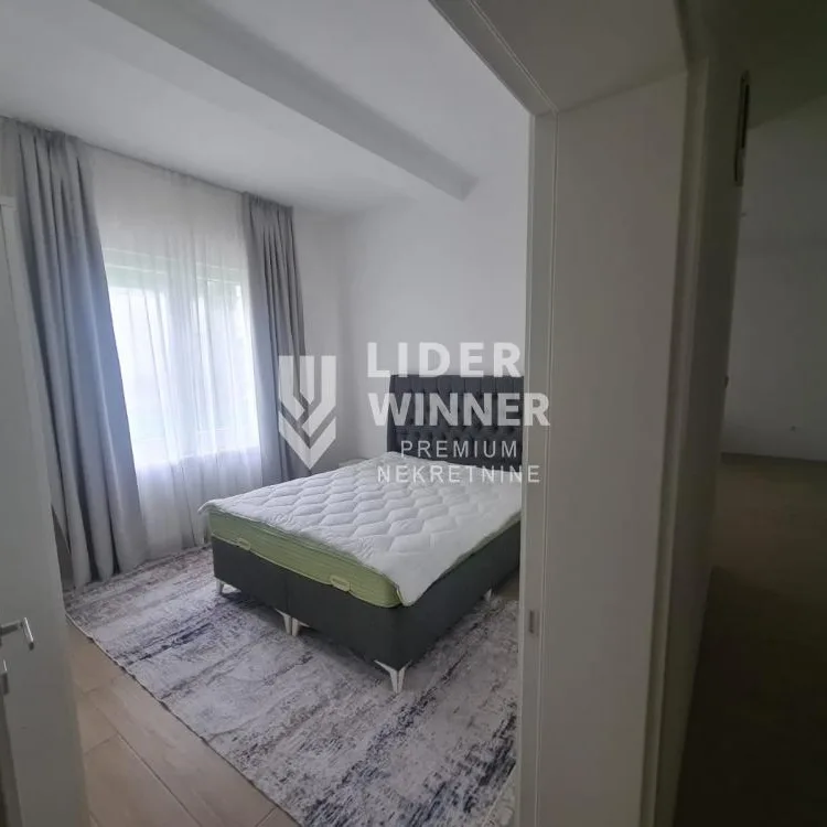 Četvorosoban stan na prodaju, Dedinje, Beograd, 220m², 950.000 €