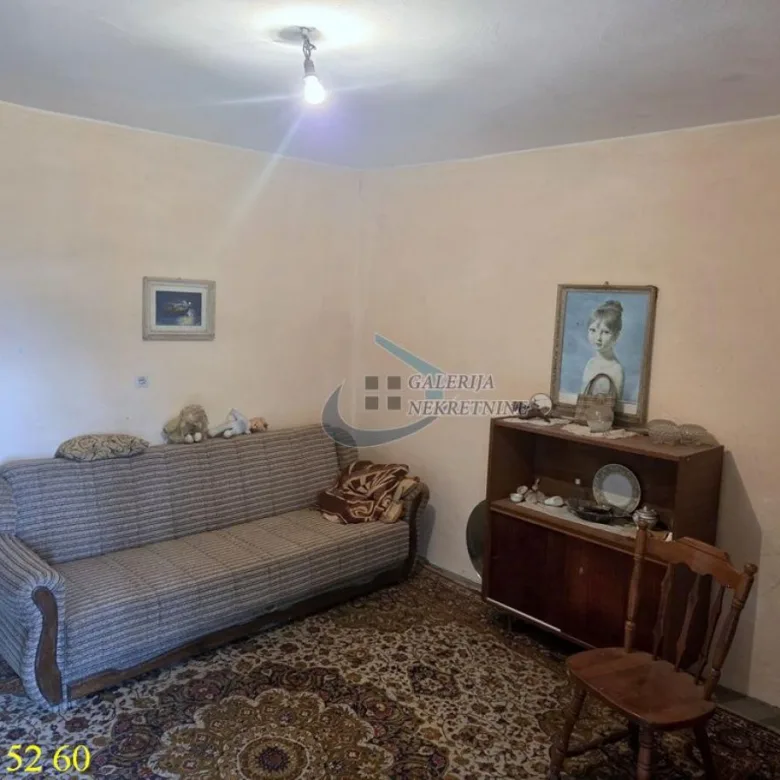 Kuća Prodaja Inđija  100 m2