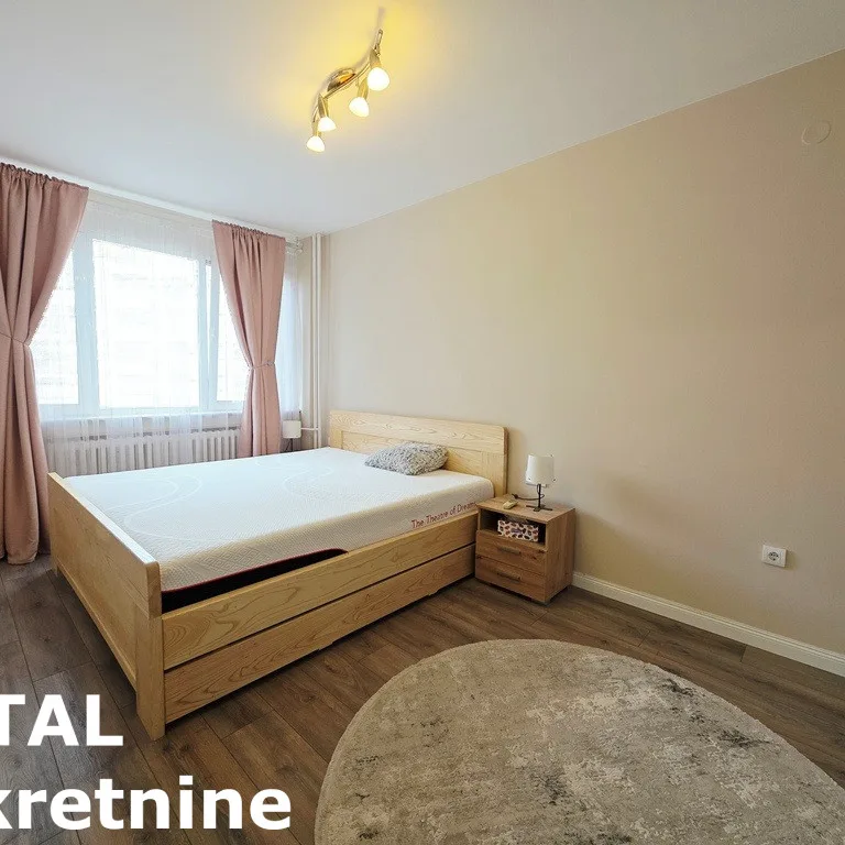 Trosoban stan na prodaju, Centar, Novi Sad, 76m², 252.000 €
