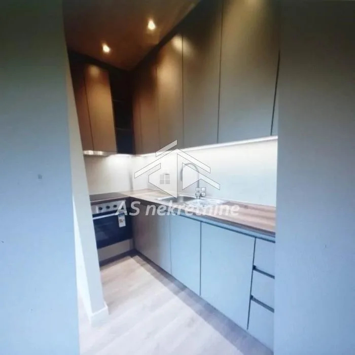 Stan Izdavanje Beograd Gornji Grad 43 m2