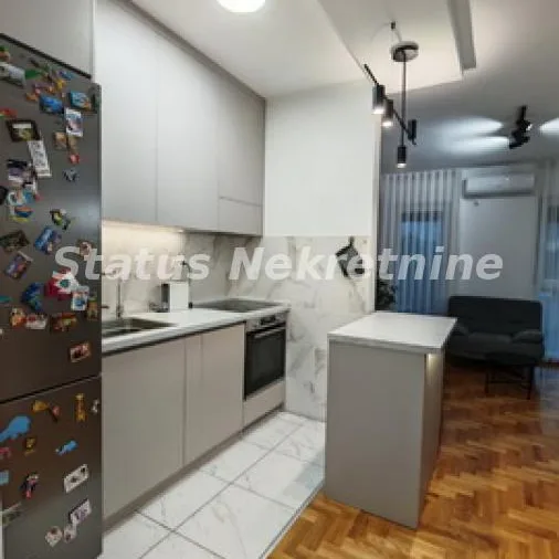 Stan Prodaja Novi Sad  42 m2