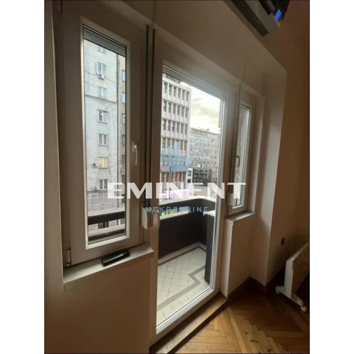 Trosoban stan za izdavanje, Centar, Beograd, 80m², 1.800 €/mes