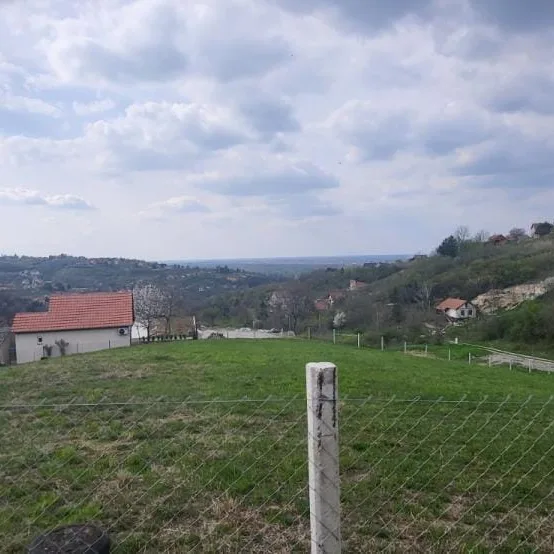 Plac Prodaja Beočin  2881 m2