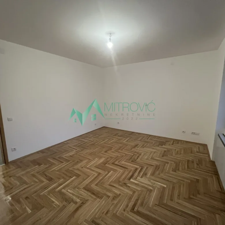 Stan Prodaja Novi Sad  129 m2