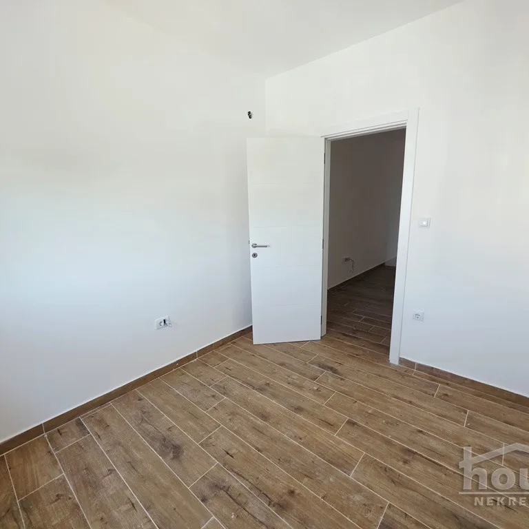 Stan Prodaja Novi Sad  50 m2
