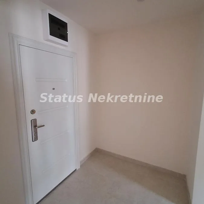 Dvosoban stan na prodaju, Cara Dušana, Novi Sad, 64m², 187.900 €
