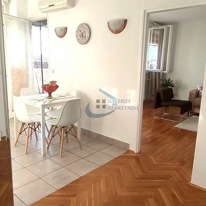 Stan Prodaja Beograd Blok 3 62 m2