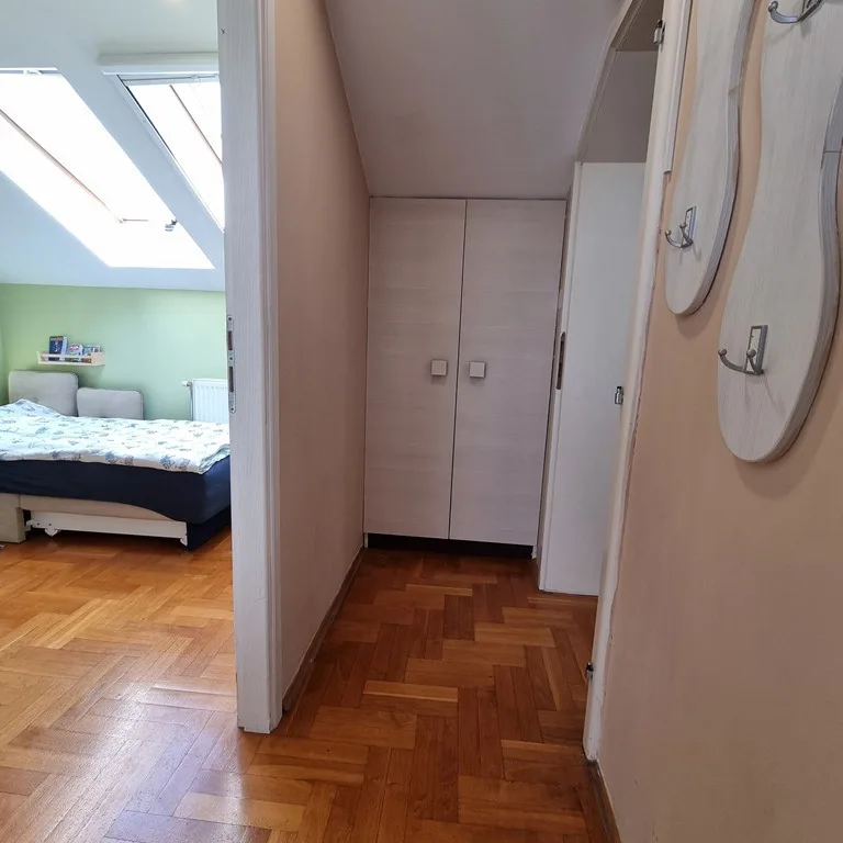 Troiposoban stan na prodaju, Nova Detelinara, Novi Sad, 80m², 5. sprat, 165.000 €
