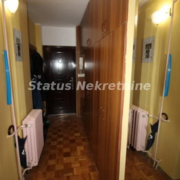 Troiposoban stan na prodaju, Novo Naselje, Novi Sad, 67m², 145.000 €
