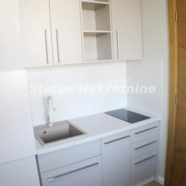 Stan Izdavanje Novi Sad  101 m2