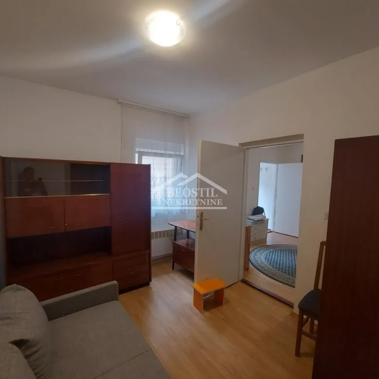 Stan Prodaja Beograd Đeram Pijaca 24 m2