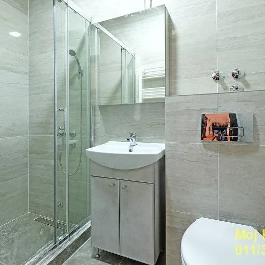 Trosoban stan na prodaju, Slavujev Venac, Beograd, 93m², 297.600 €