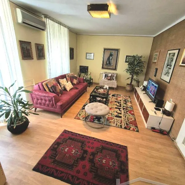 Četvorosoban stan na prodaju, Centar, Novi Sad, 115m², 3. sprat, 290.000 €