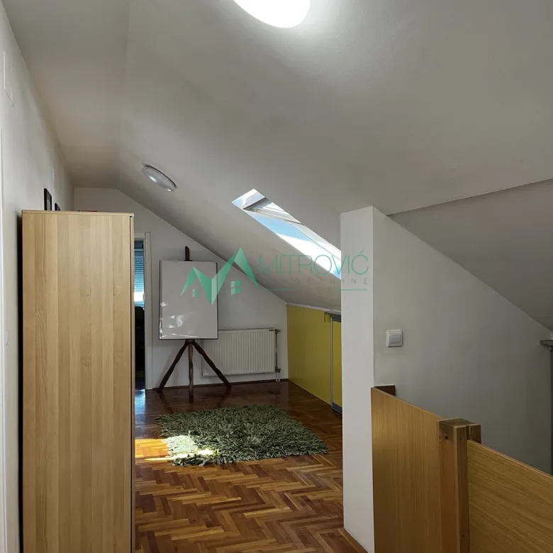 Petosoban stan na prodaju, Podbara, Novi Sad, 129m², 293.550 €