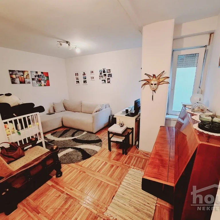 Troiposoban stan na prodaju, Bulevar Oslobođenja, Novi Sad, 80m², 5. sprat, 208.000 €