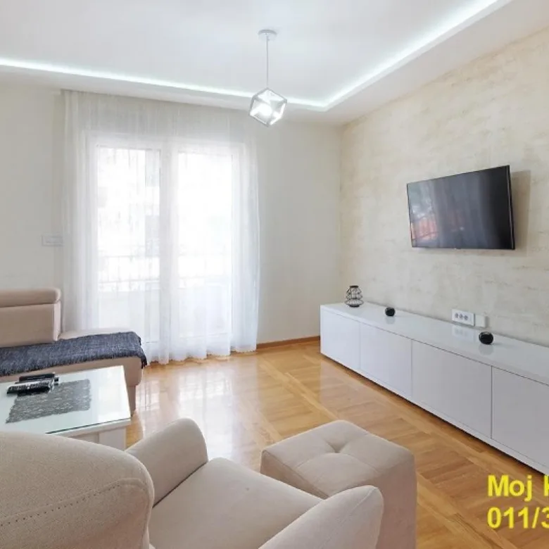 Trosoban stan na prodaju, Slavujev Venac, Beograd, 87m², 261.000 €